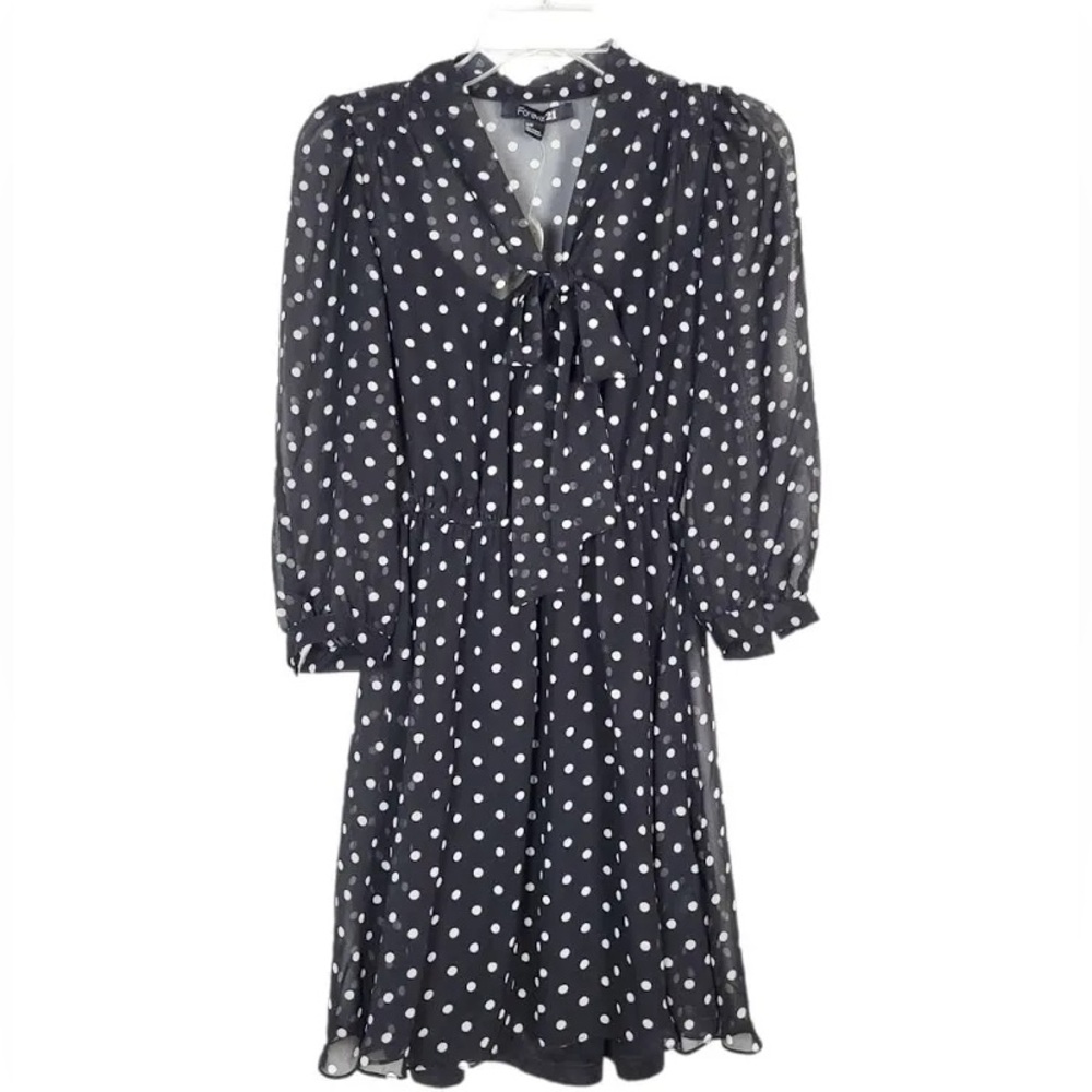 🌻SALE 5/$50 or 10/$75🌻 FOREVER 21 polka dot dress black white